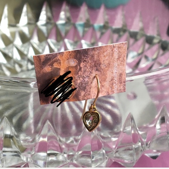 Genuine Swarovski Gold Single Mismatched Earring - Picture 3 of 6